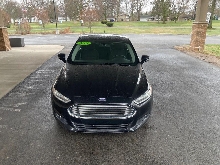 Ford Fusion photo 14