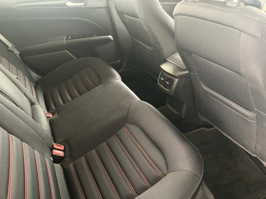 Ford Fusion photo 21