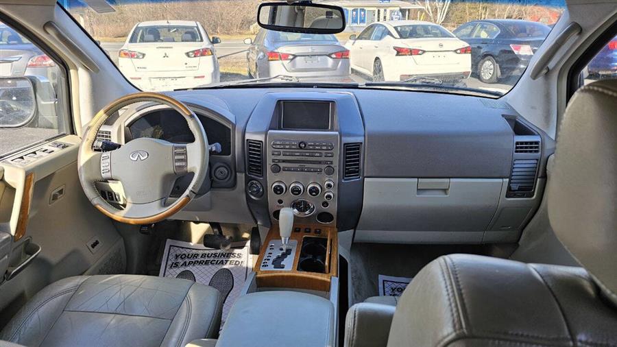 Infiniti Qx56 photo 16
