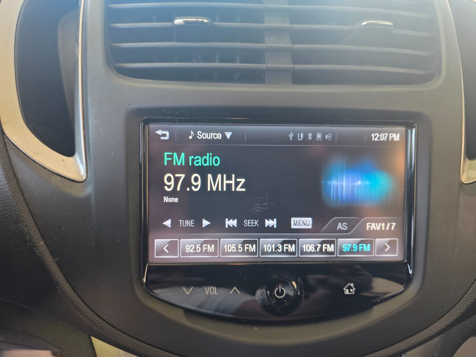 Chevrolet Trax for sale at Chili Auto Outlet — photo 20