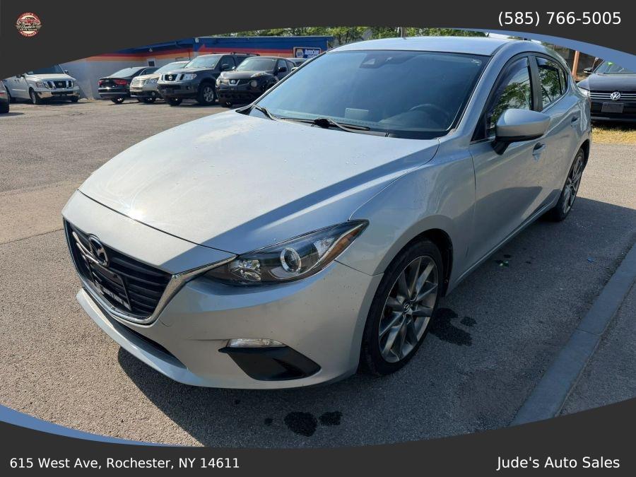 Mazda Mazda3 photo 2