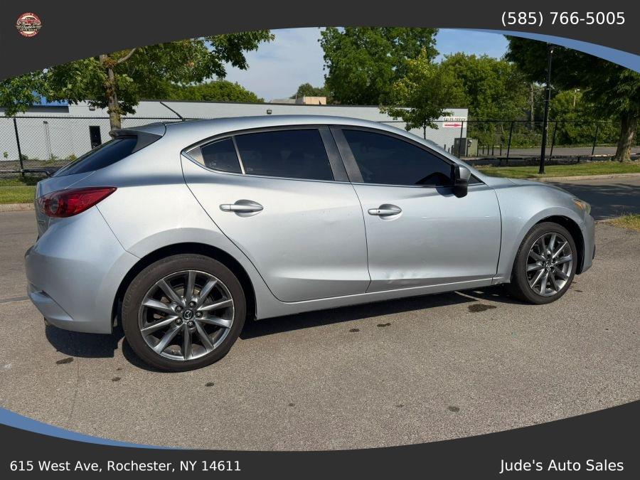 Mazda Mazda3 photo 5