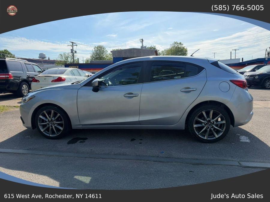 Mazda Mazda3 photo 7