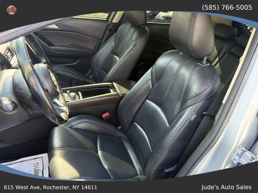 Mazda Mazda3 photo 8