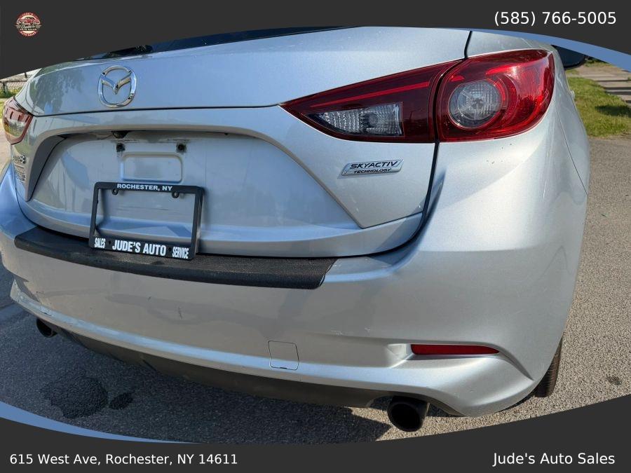 Mazda Mazda3 photo 10
