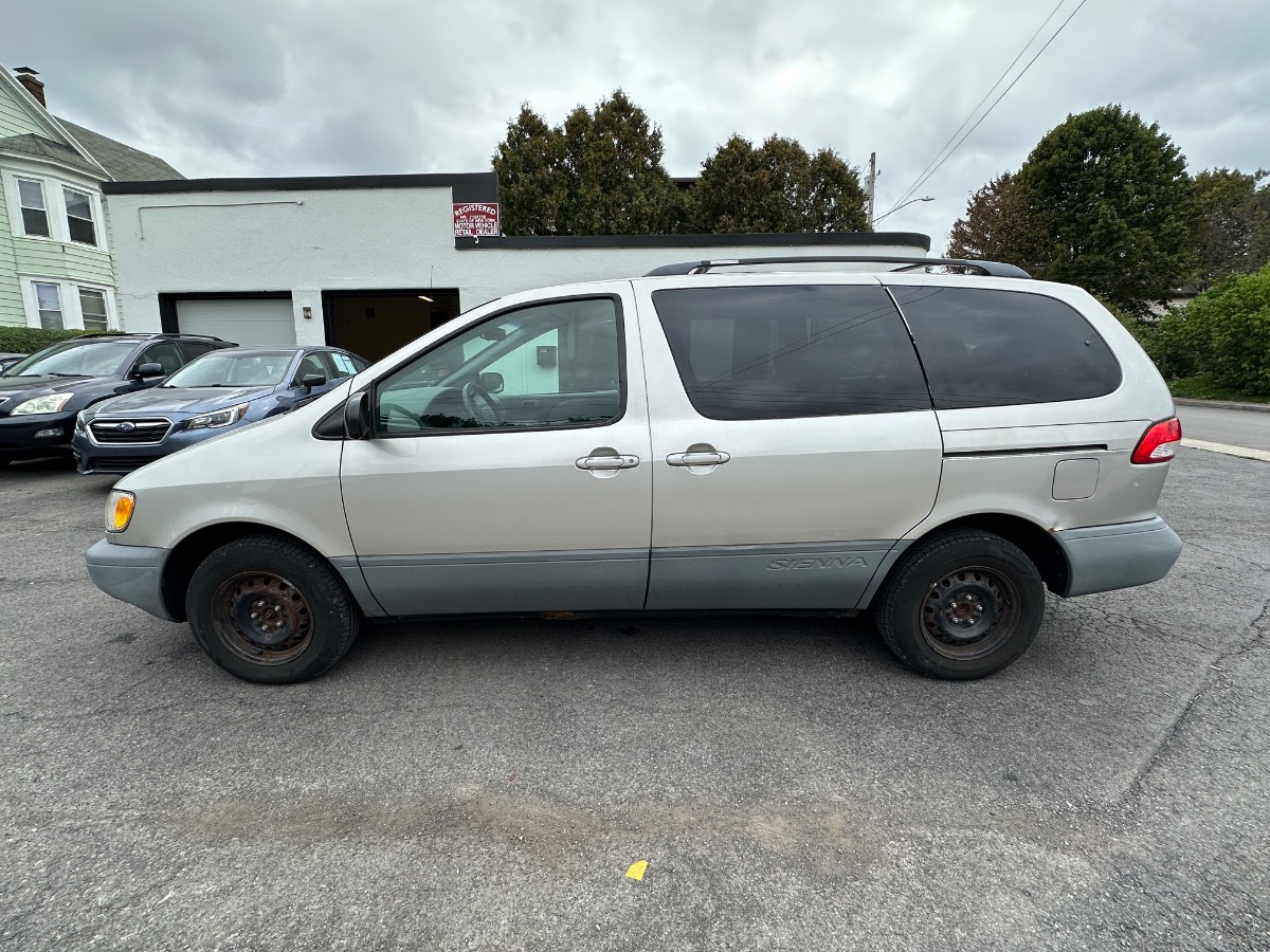 Toyota Sienna for sale at Next Level Wholesale — photo 2