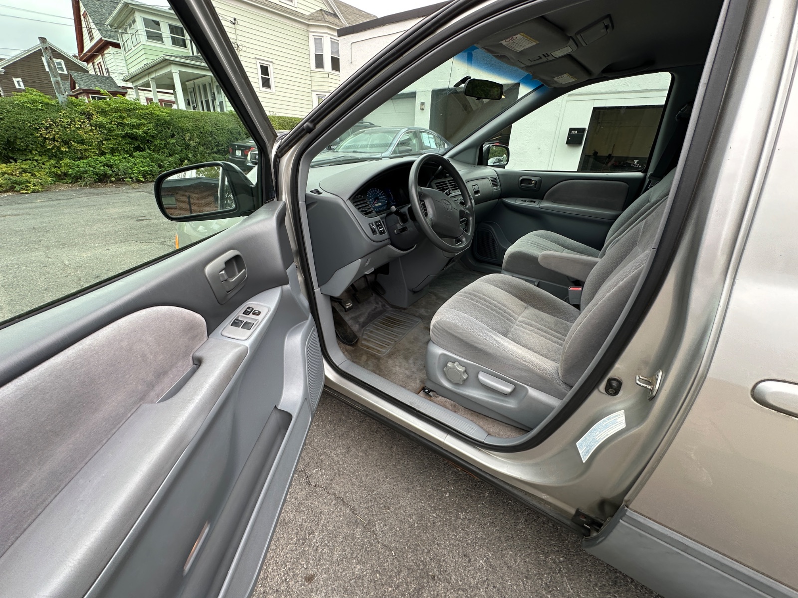 Toyota Sienna for sale at Next Level Wholesale — photo 17