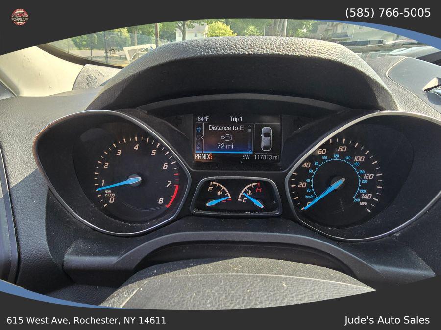 Ford Escape photo 18