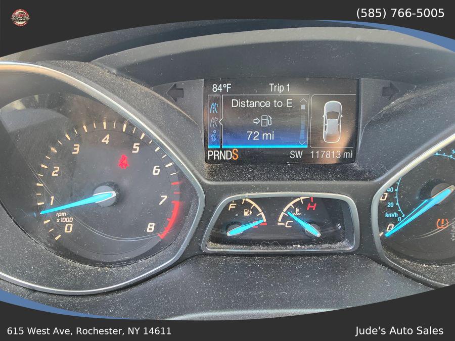 Ford Escape photo 19