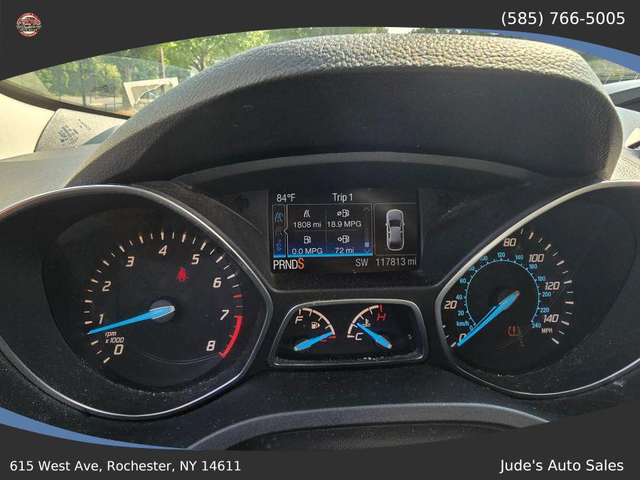 Ford Escape photo 20