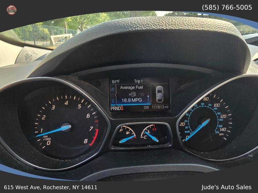 Ford Escape photo 22