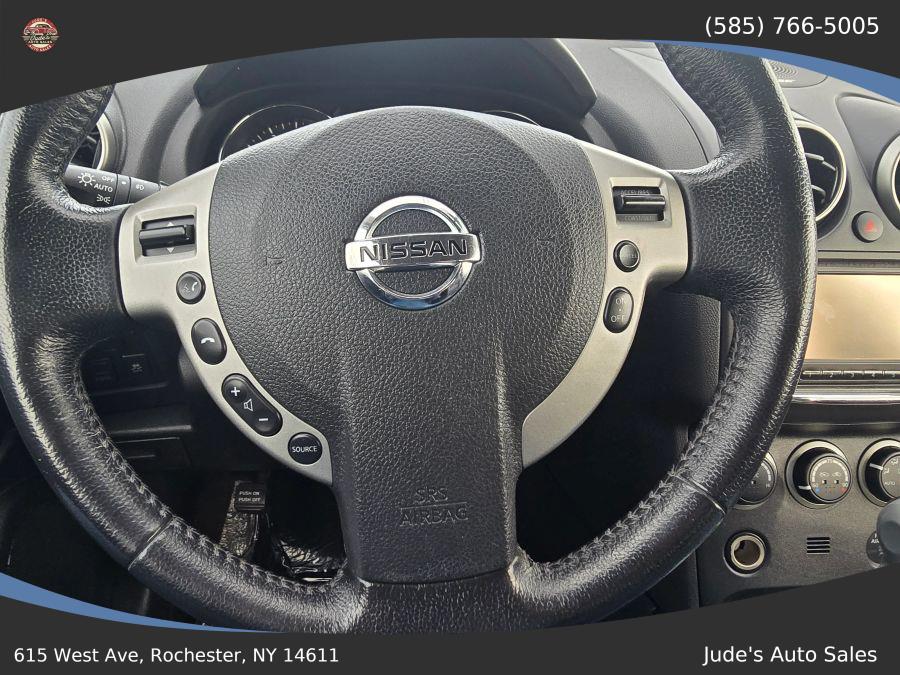 Nissan Rogue photo 9