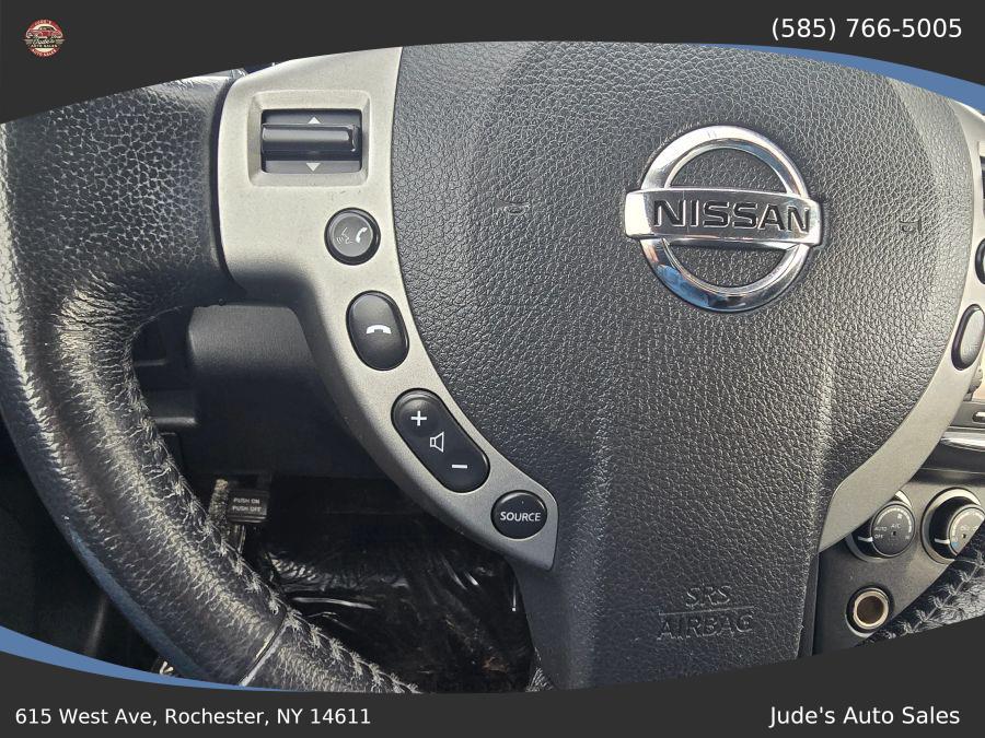 Nissan Rogue photo 10