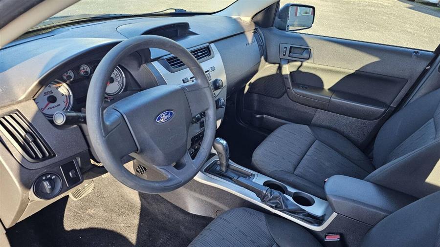 Ford Focus photo 10