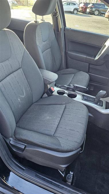Ford Focus photo 11