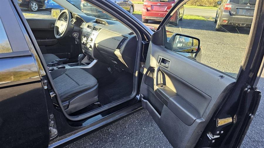 Ford Focus photo 13