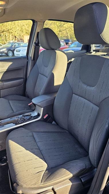 Ford Focus photo 16
