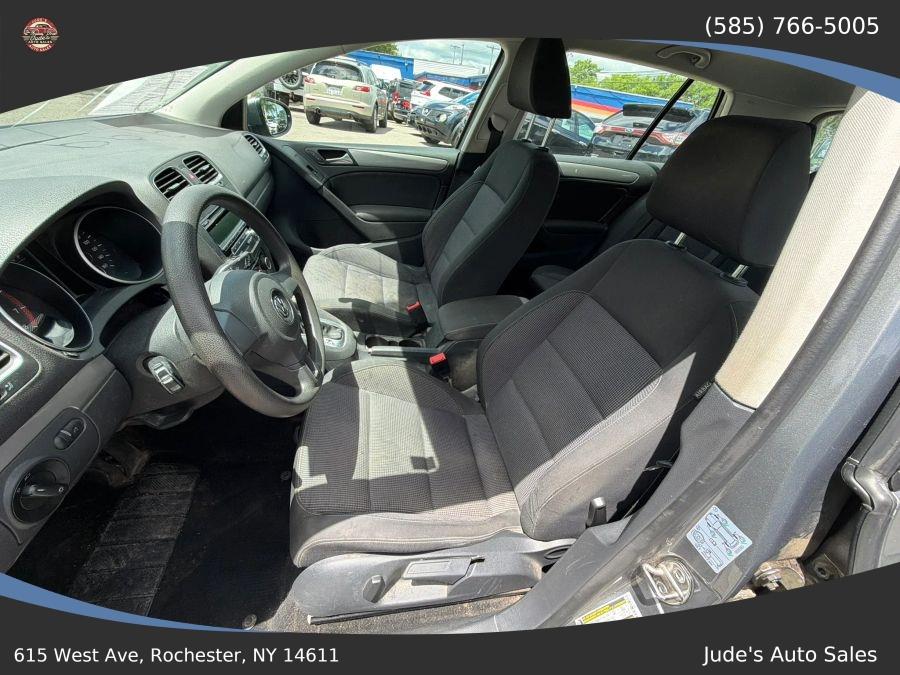 Volkswagen Golf photo 9