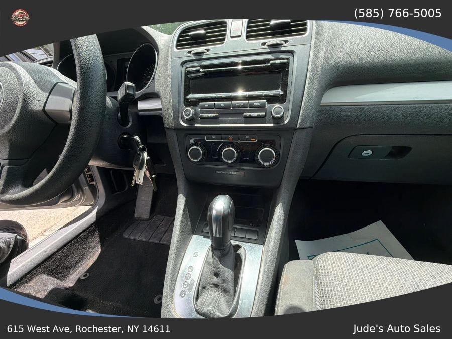 Volkswagen Golf photo 13