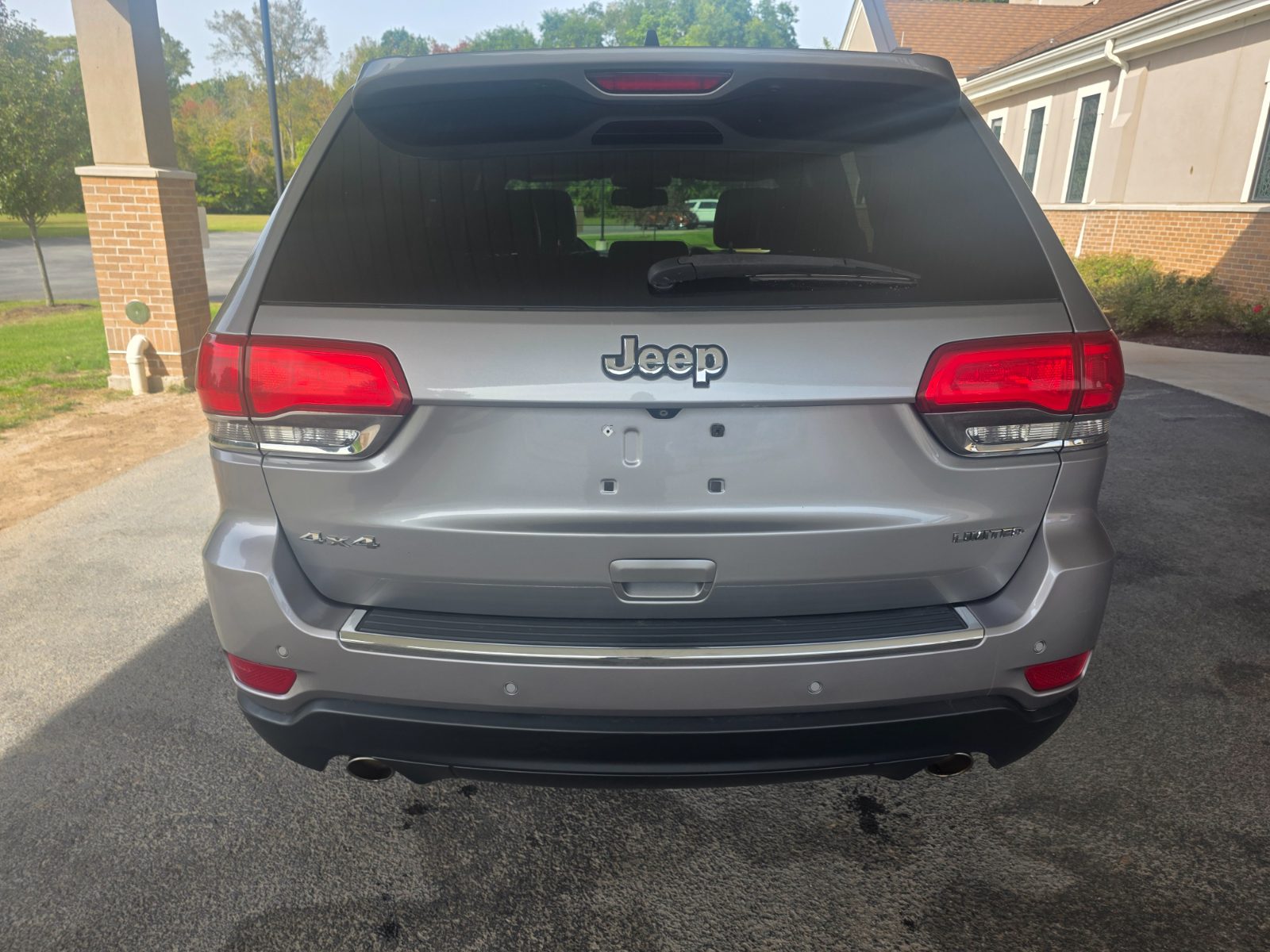 Jeep Grand Cherokee for sale at Chili Auto Outlet — photo 4
