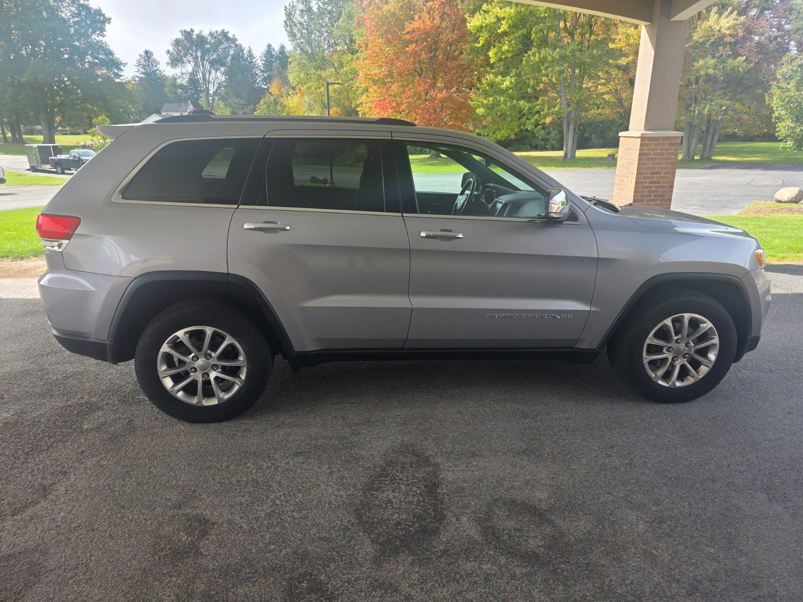 Jeep Grand Cherokee for sale at Chili Auto Outlet — photo 6
