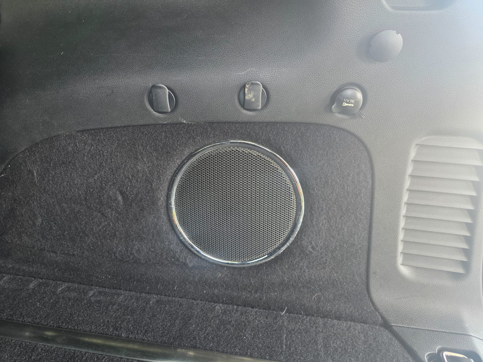 Jeep Grand Cherokee for sale at Chili Auto Outlet — photo 15