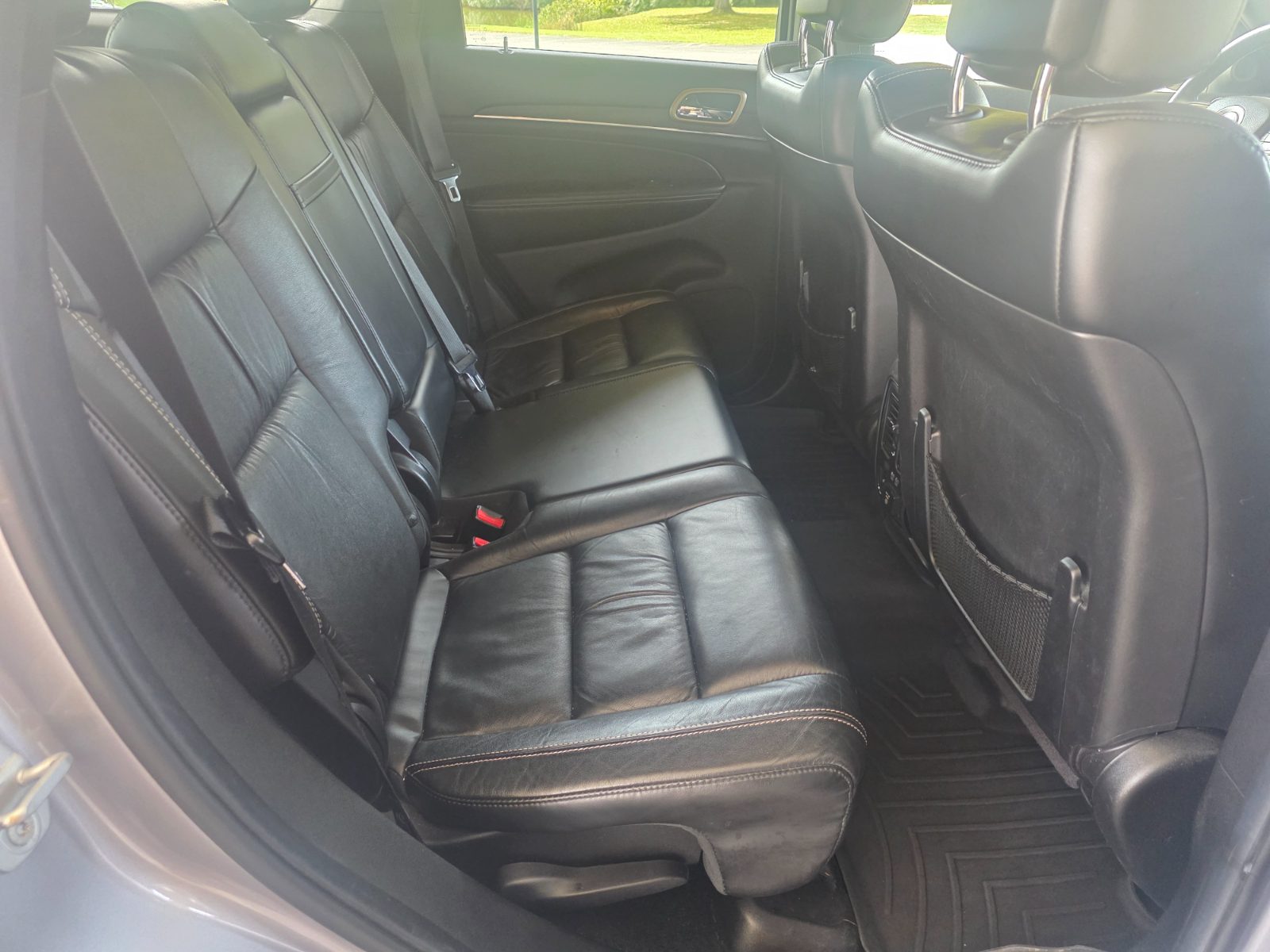 Jeep Grand Cherokee for sale at Chili Auto Outlet — photo 17