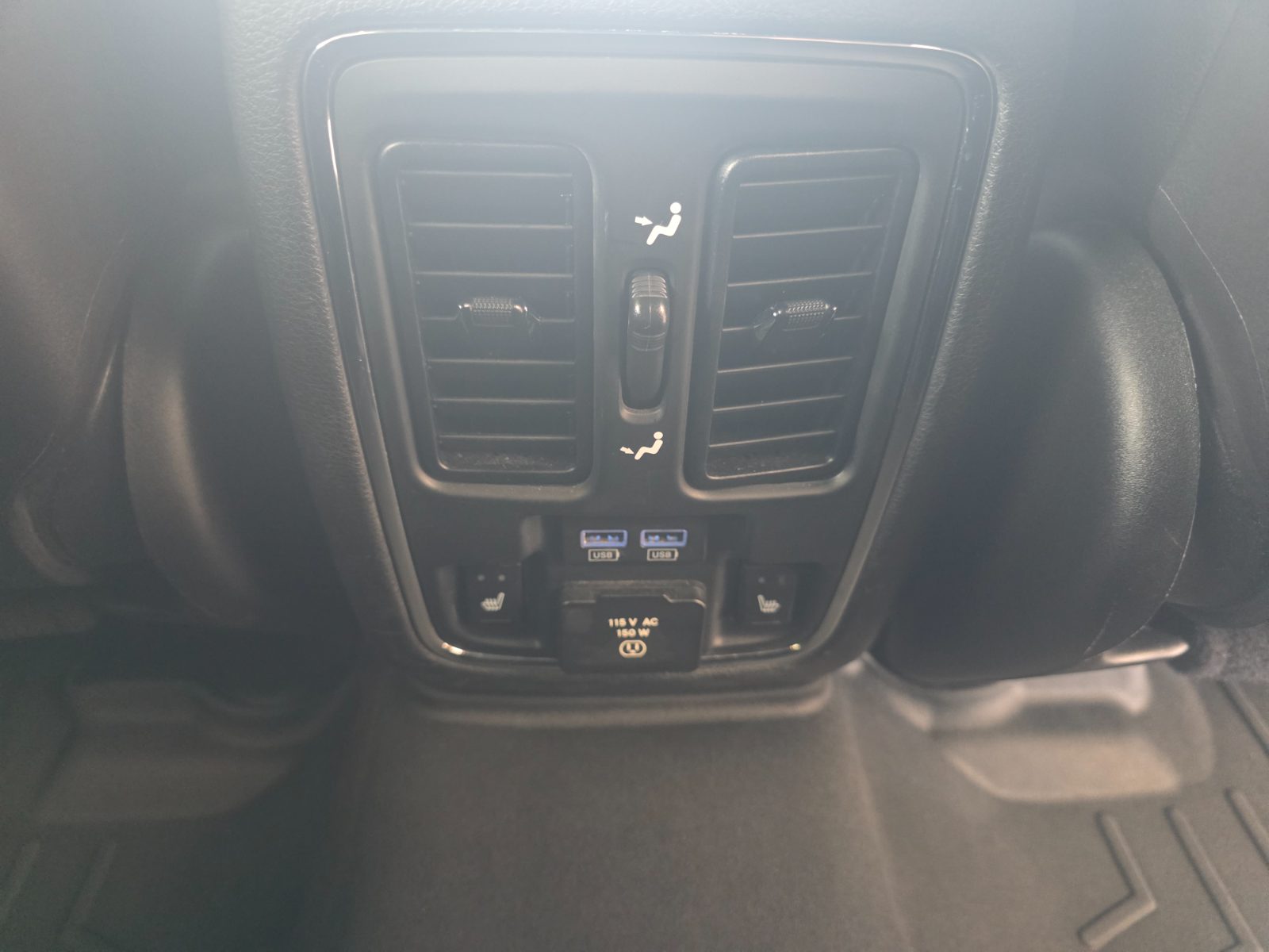 Jeep Grand Cherokee for sale at Chili Auto Outlet — photo 18