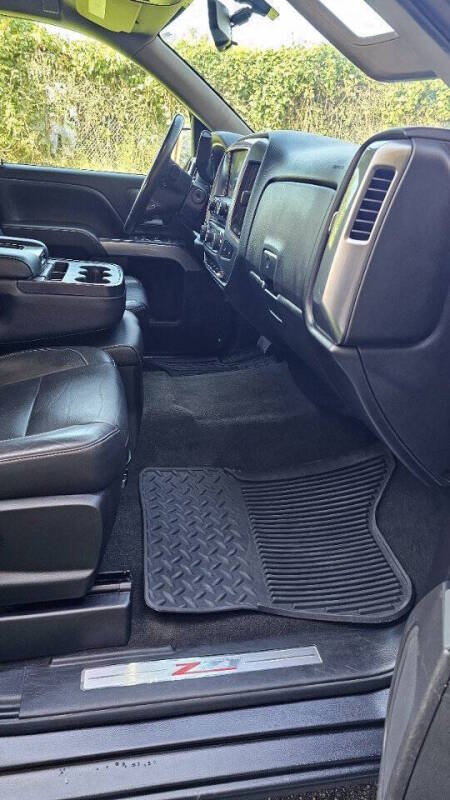 Chevrolet Silverado 1500 for sale at Arcia Services — photo 21