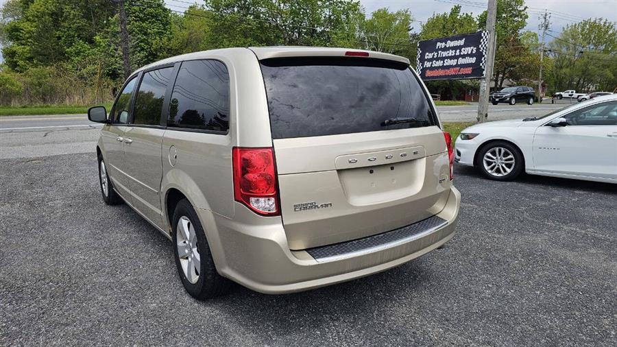 Dodge Grand Caravan photo 7