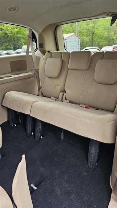 Dodge Grand Caravan photo 15