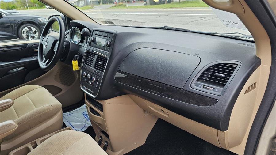 Dodge Grand Caravan photo 19