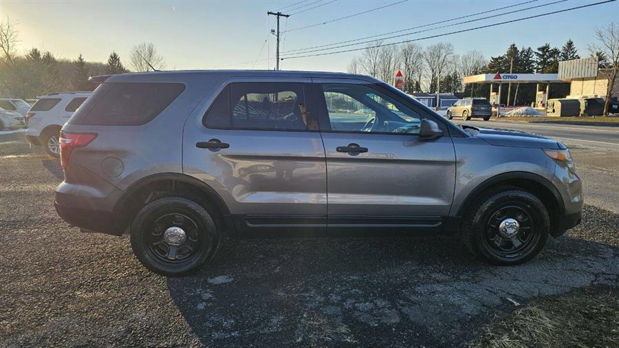 Ford Explorer photo 26