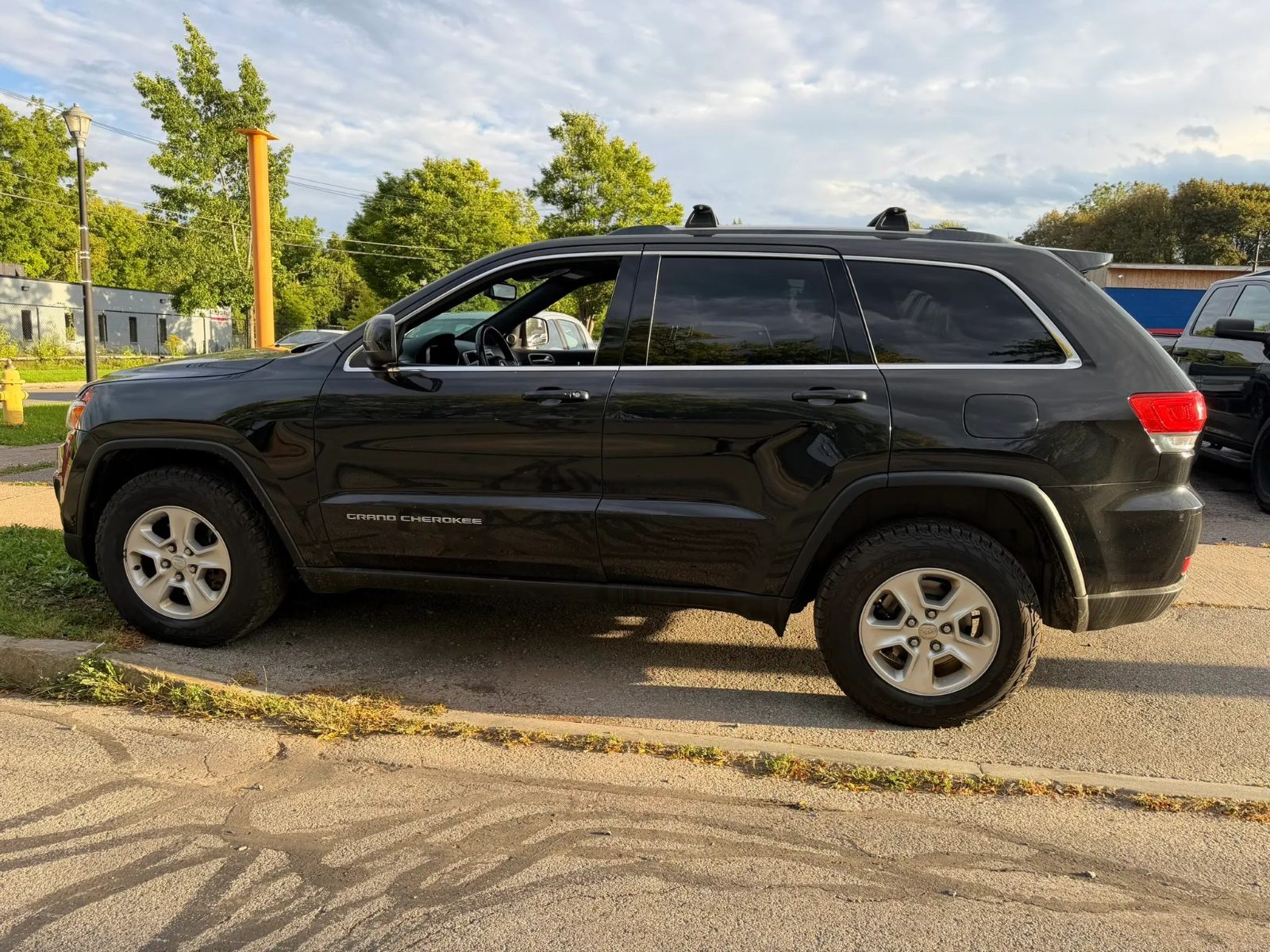 JEEP GRAND CHEROKEE for sale at Judes Auto Sales — photo 7