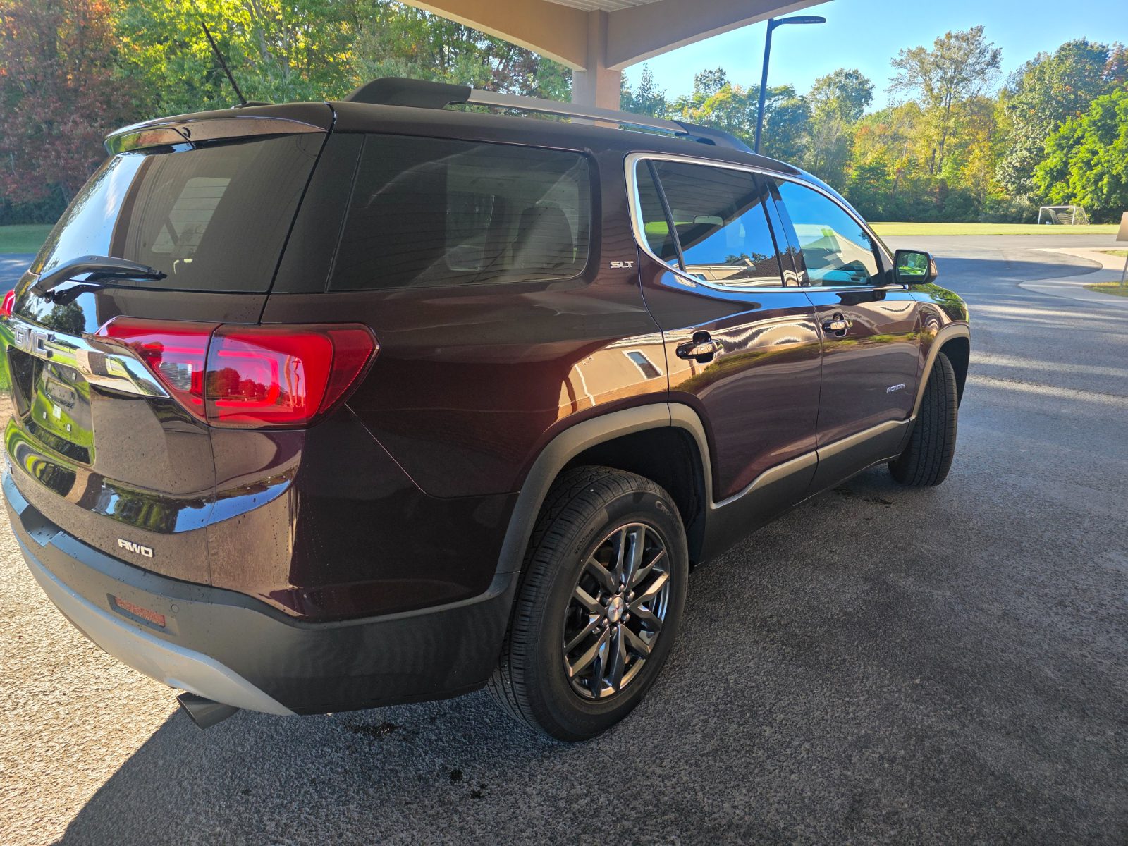 Gmc Acadia for sale at Chili Auto Outlet — photo 5