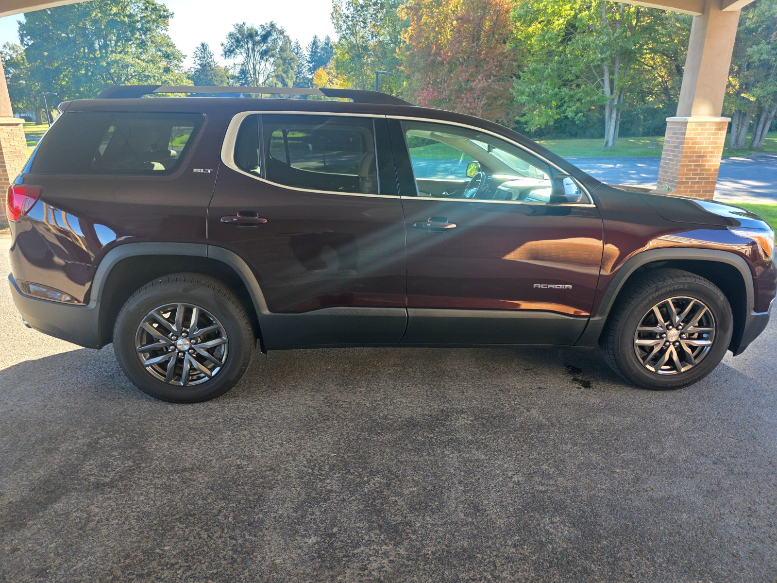 Gmc Acadia for sale at Chili Auto Outlet — photo 6