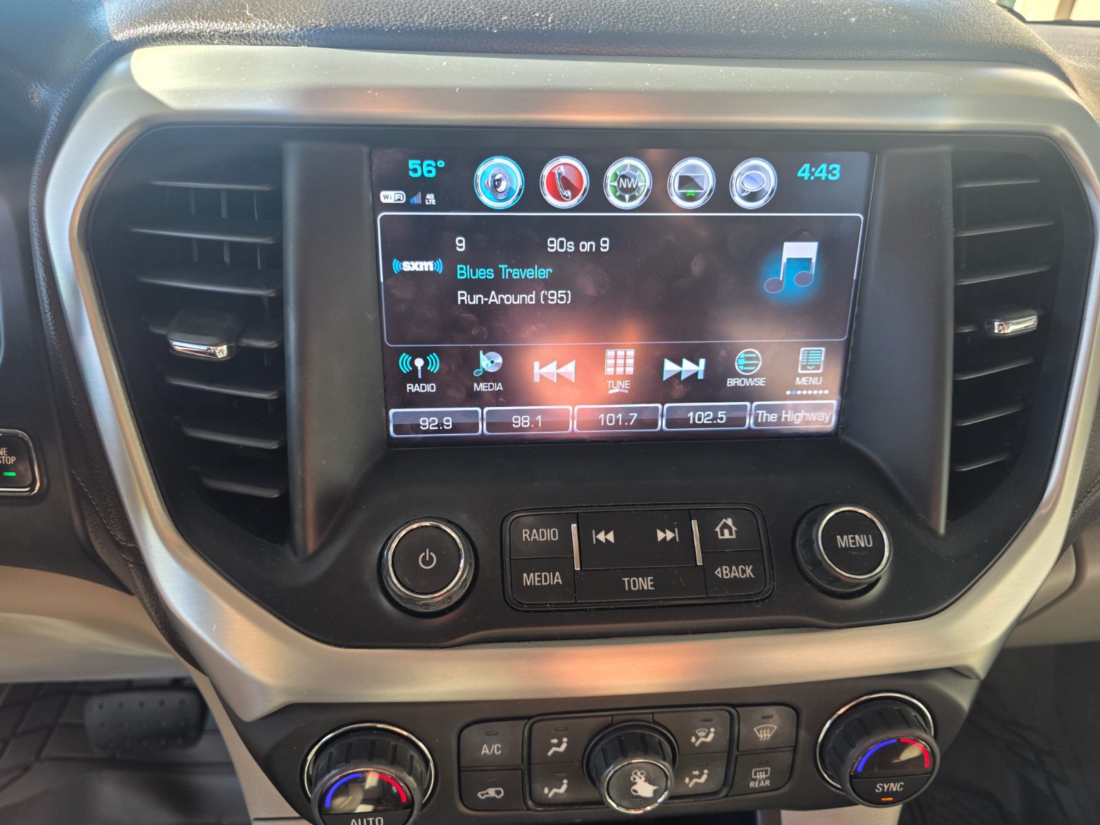 Gmc Acadia for sale at Chili Auto Outlet — photo 21